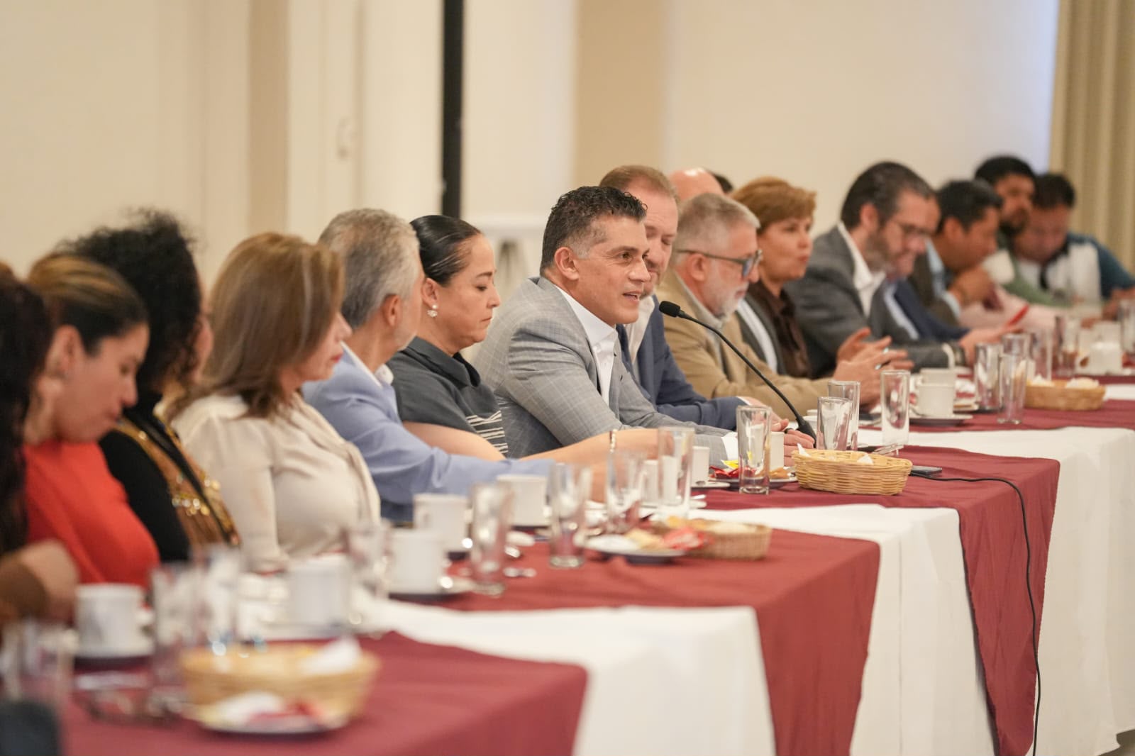 Empresarios de todo el estado cierran filas con Alfonso Sánchez García